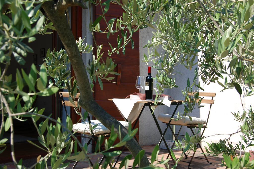 Olivahouse Villa Marezige Exterior foto